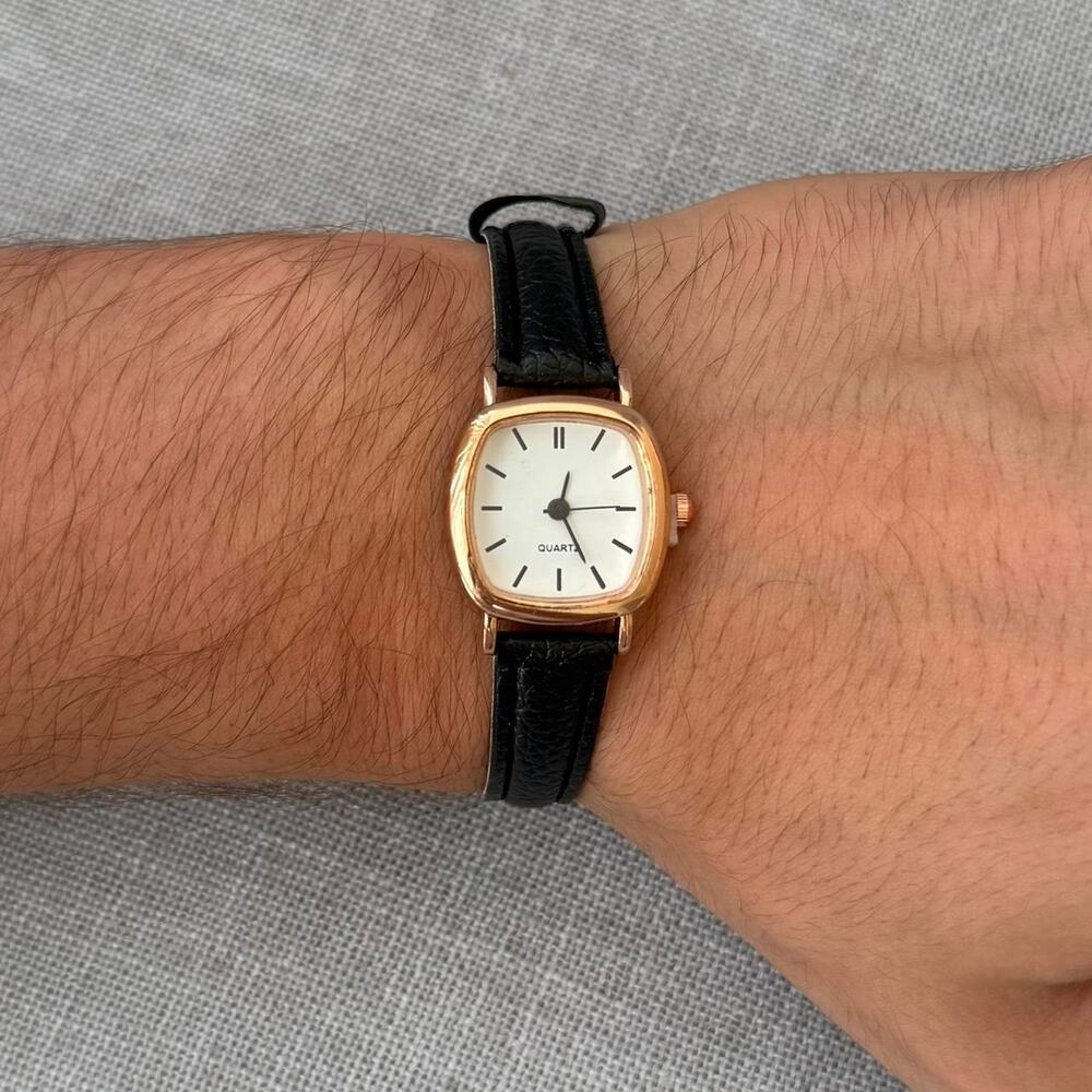 Black leather watch classic analogue